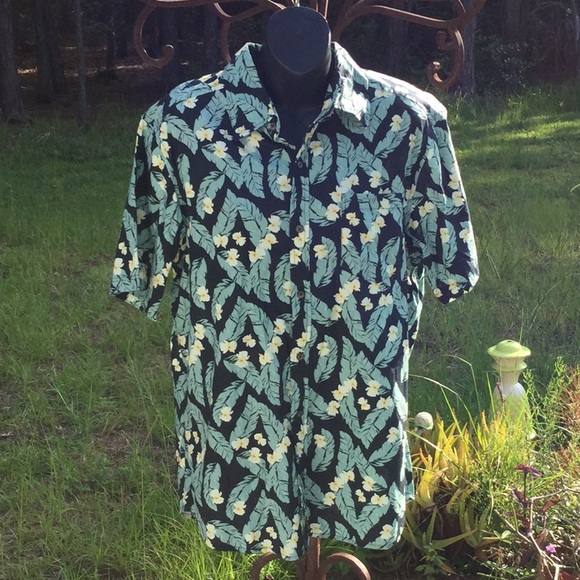 🌴NWOT Cool Mens Fun Unisex Hawaiian Style Shirt Size Med Wardrobe Must Have 🌴 - Picture 2 of 12